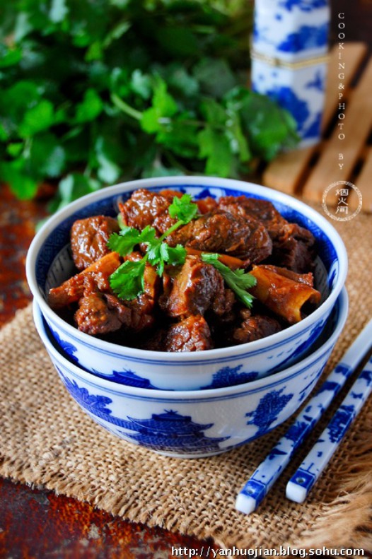 家常红烧牛肉的做法