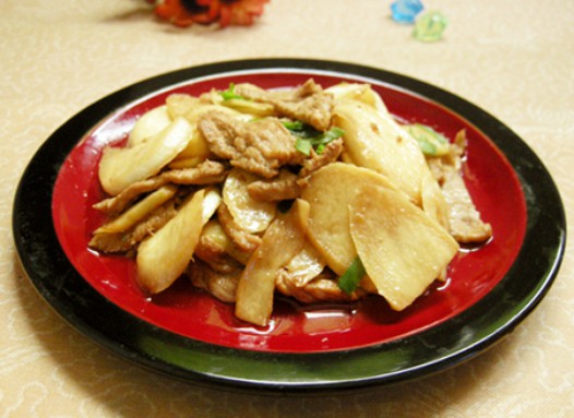 茭白炒肉片的做法
