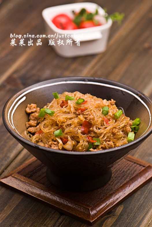 蚂蚁上树的做法