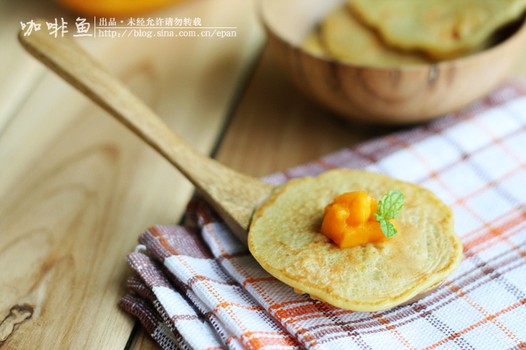 芒果丁蛋饼的做法