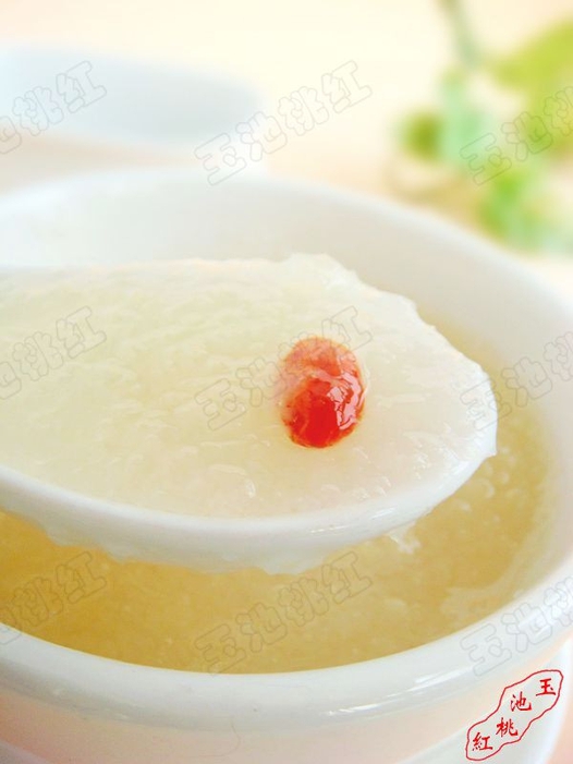 银耳枸杞燕窝羹的做法