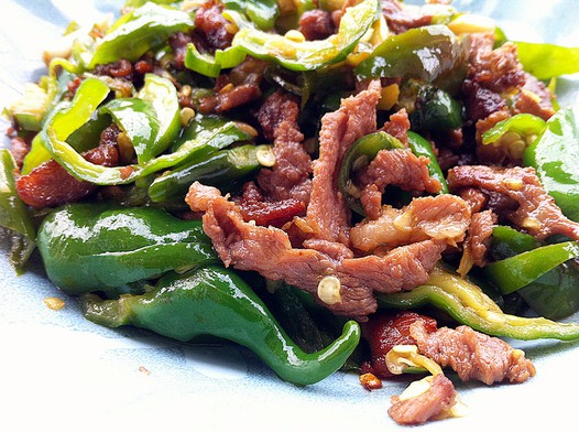 辣椒炒肉的做法