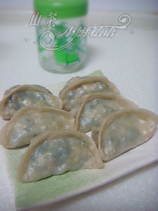 韭菜鸡蛋蒸饺的做法