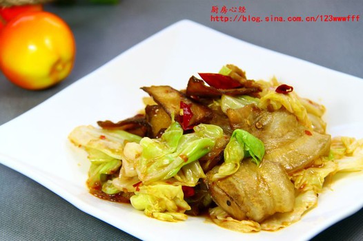 圆白菜回锅肉的做法