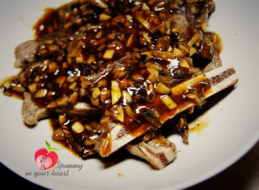 菌菇黑椒牛仔骨的做法