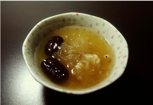 ޲