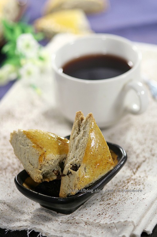 黑麦葡萄干司康的做法