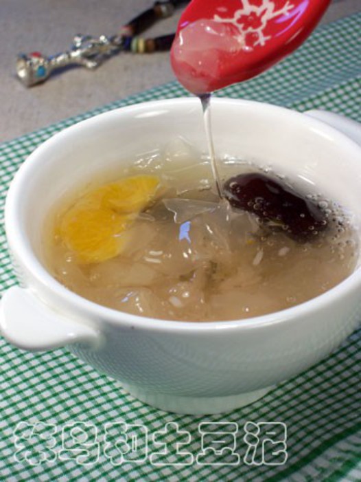 红枣银耳羹的做法