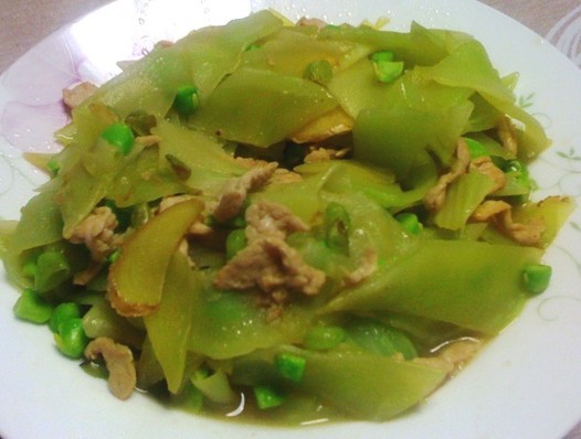 莴苣炒肉丝的做法