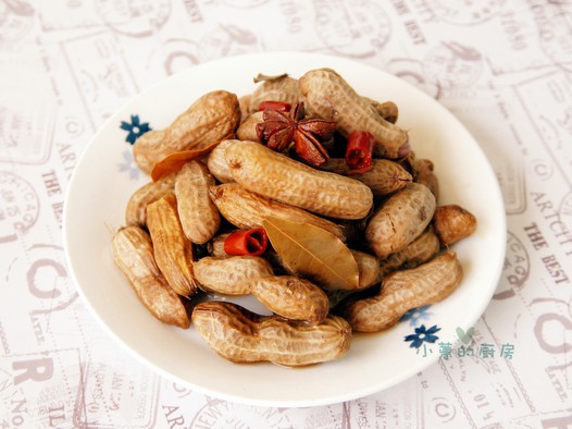 卤水花生的做法