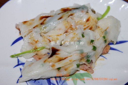 酸豆角瘦肉肠粉的做法