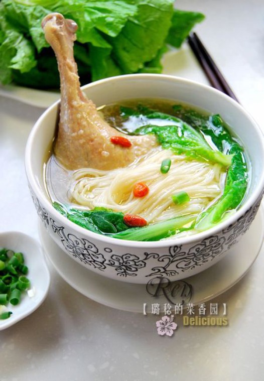 鸭汤浇面的做法