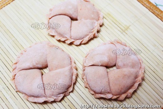 金钱煮饽饽的做法