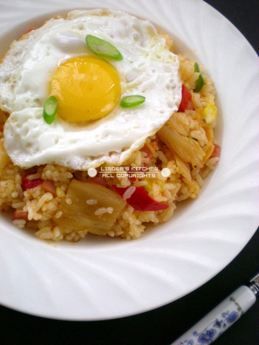 韩式泡菜炒饭的做法