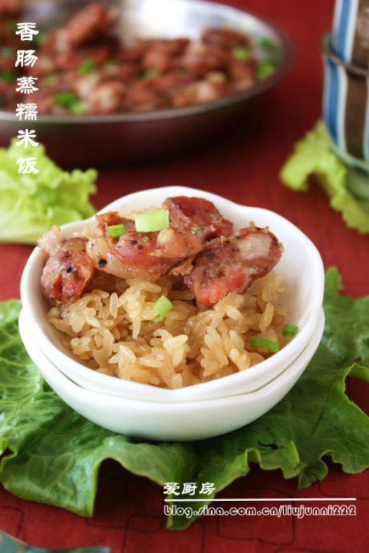 香肠蒸糯米饭的做法