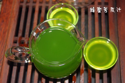 蜂蜜苦瓜汁的做法