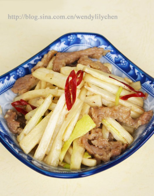 茭白炒肉丝的做法