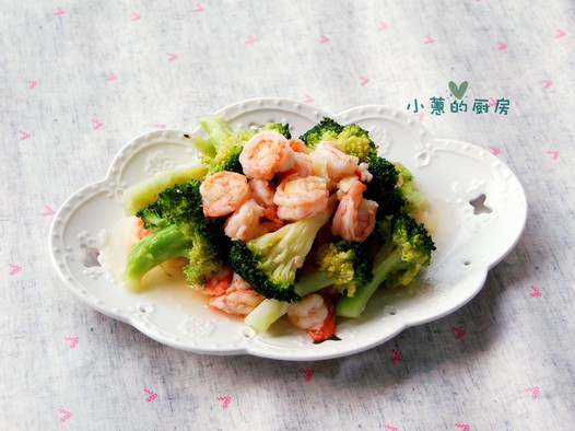 虾仁西兰花的做法