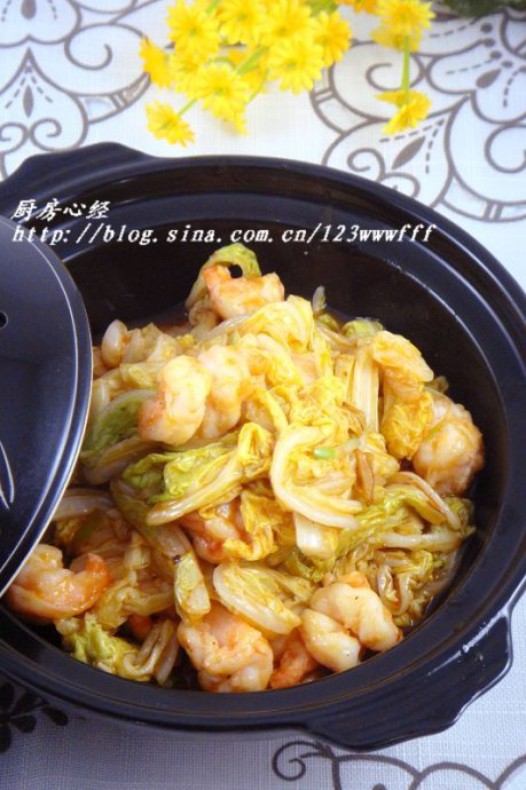 虾油炒白菜叶的做法