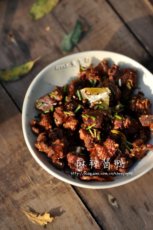 麻辣酱鸭的做法