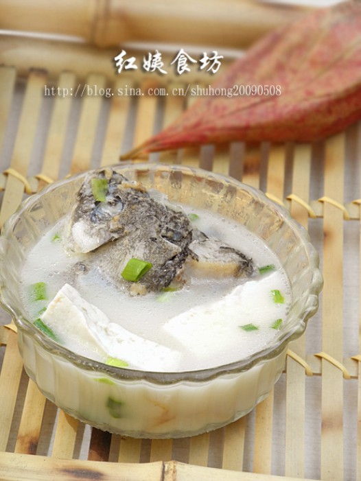 鲫鱼头豆腐汤的做法
