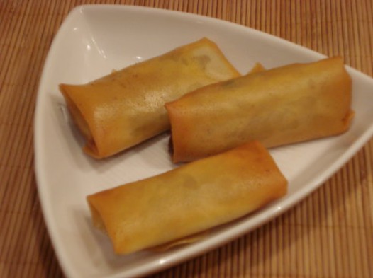 炸春卷的做法