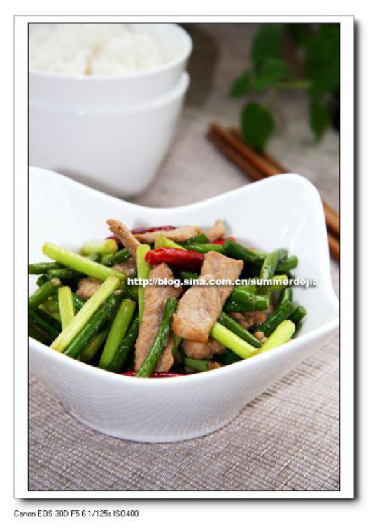 蒜苔炒肉的做法