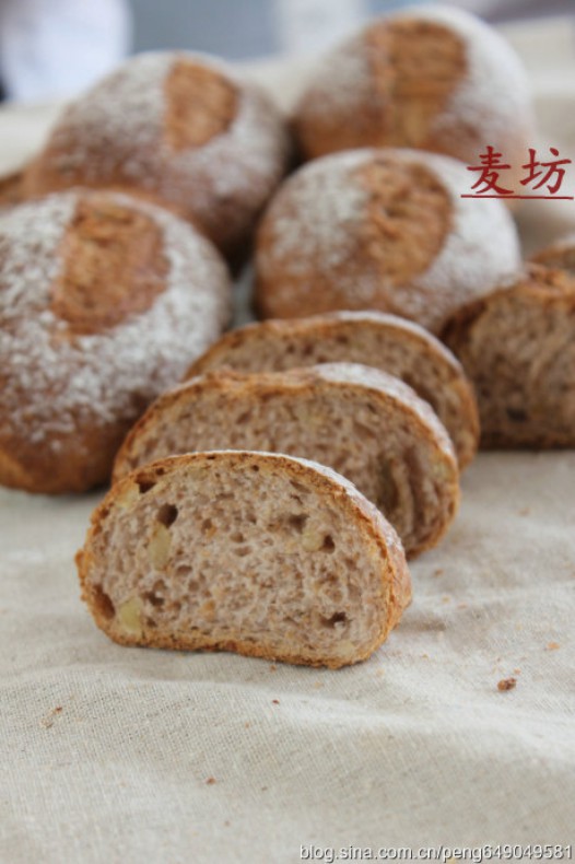 全麦核桃面包的做法