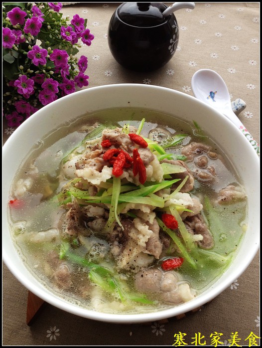 萝卜丝汆羊肉片的做法