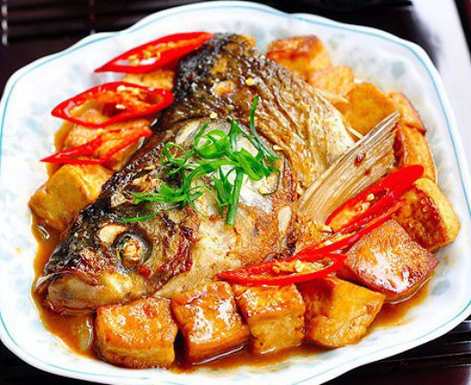 红烧鱼头豆腐的做法