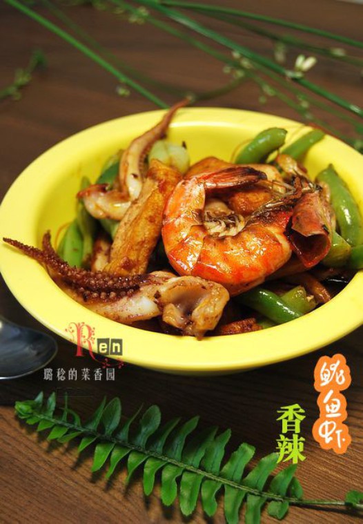 香辣鱿鱼虾的做法