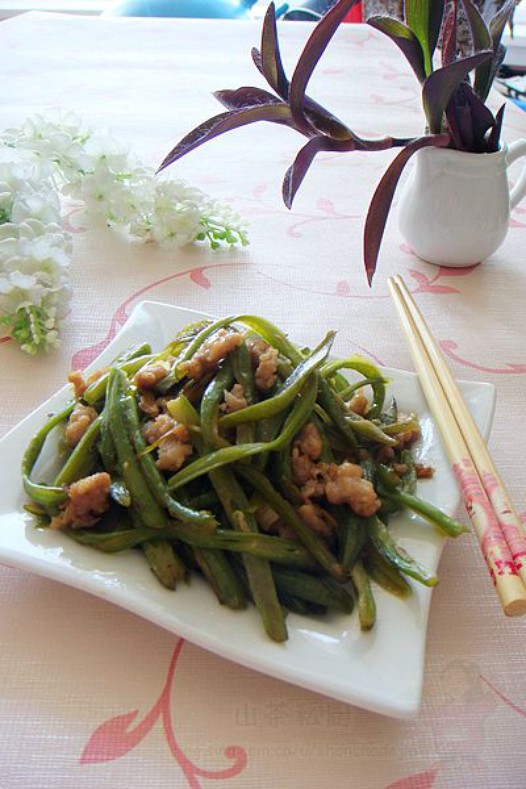 肉末炒豆角丝的做法