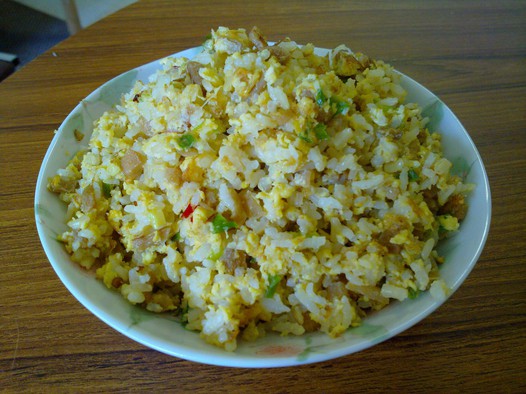 萝卜干蛋炒饭的做法