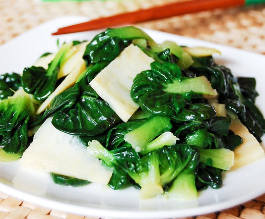 塌菜炒冬笋的做法