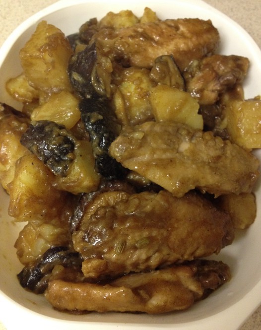 咖喱香菇土豆鸡翅的做法
