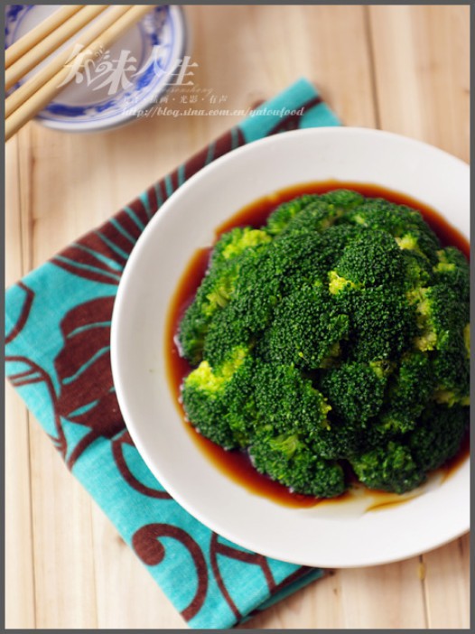 豉油白灼西兰花的做法