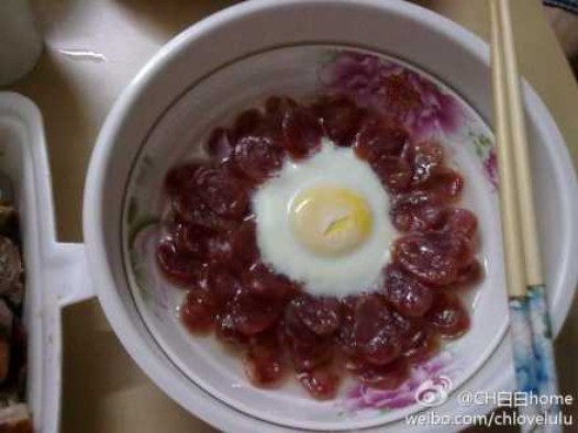 电饭煲香肠蒸蛋的做法