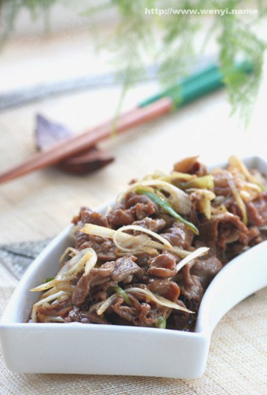 葱爆羊肉的做法