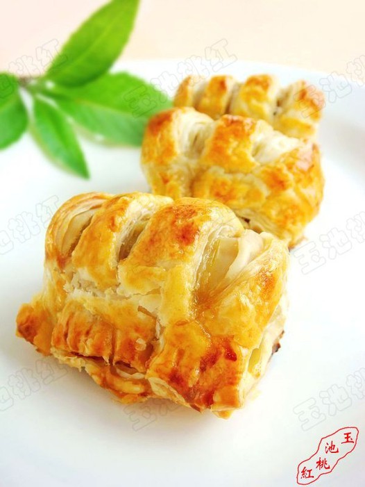 香蕉酥皮派的做法