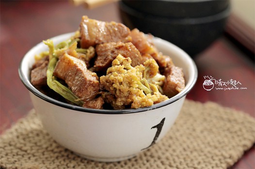菜花干烧肉的做法