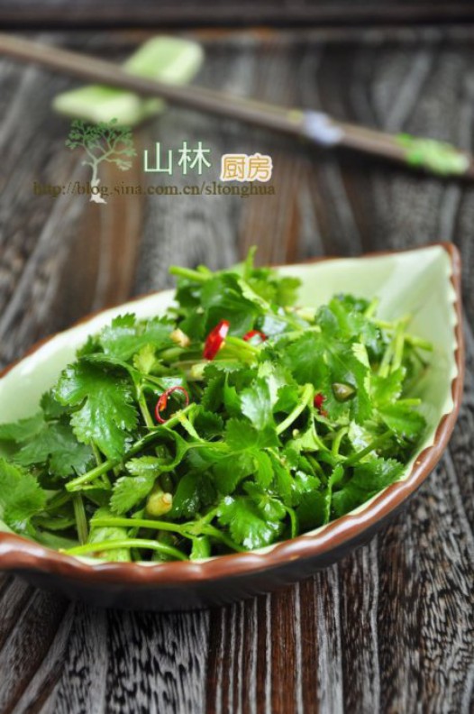 凉拌香菜的做法