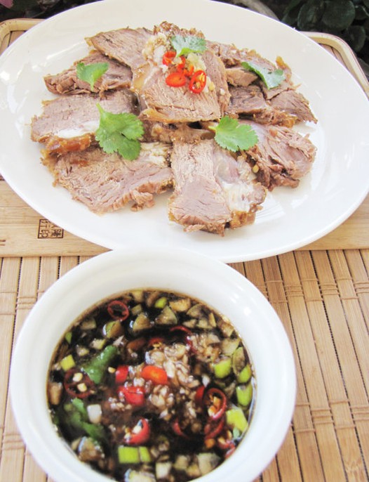 凉拌牛肉的做法