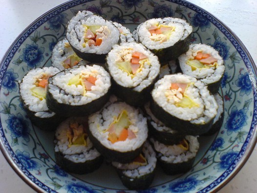紫菜包饭的做法