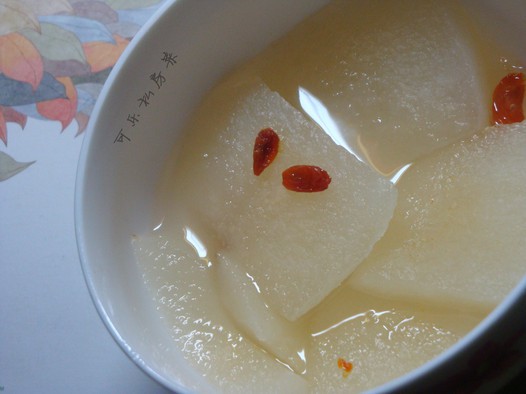 冰糖枸杞雪梨的做法