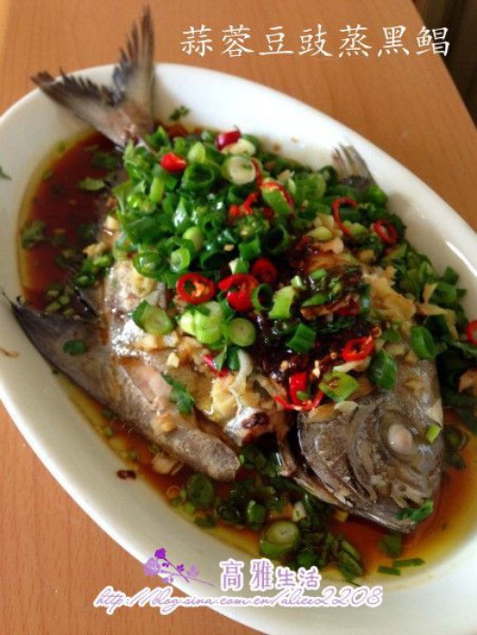 蒜蓉豆豉蒸黑鲳的做法