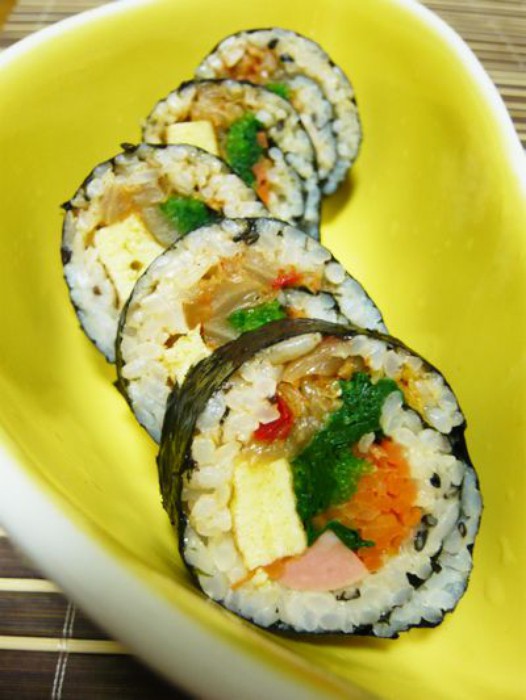 紫菜泡菜包饭的做法