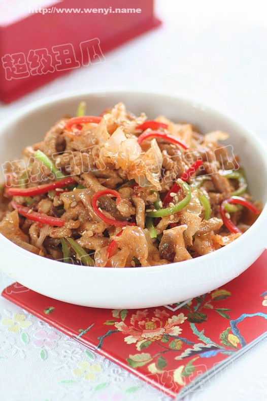 银耳炒肉丝的做法