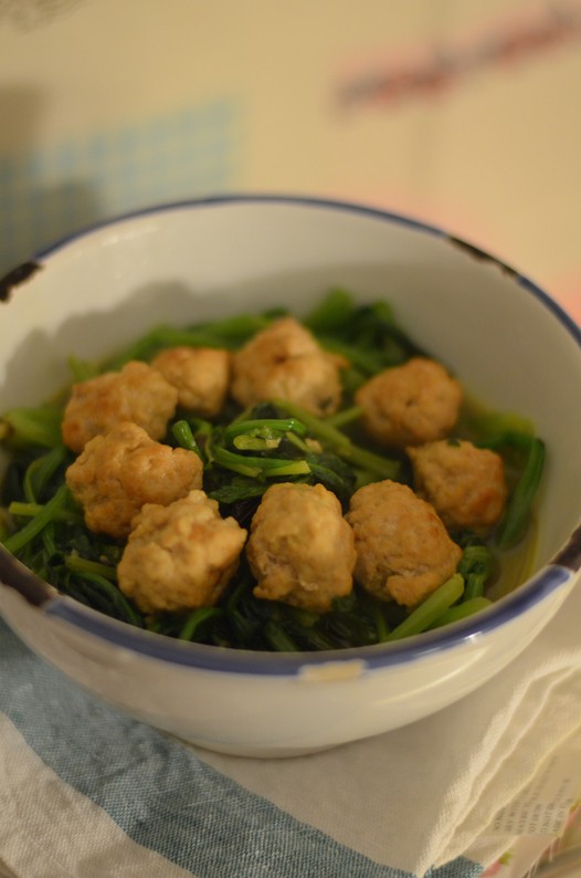 菠菜丸子的做法