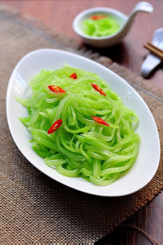 清炒莴笋丝的做法