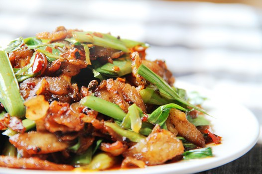 蒜苗炒回锅肉的做法